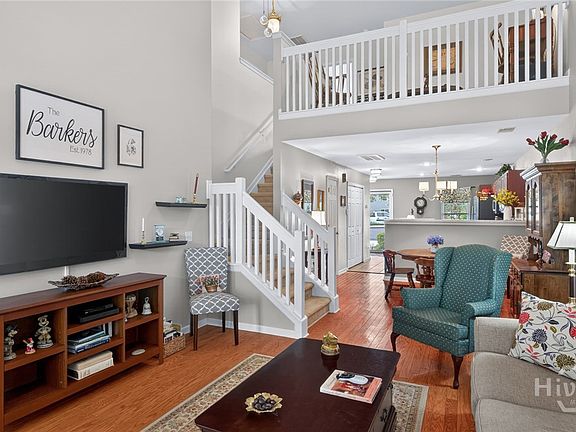 3rd image of 252 Opus Court