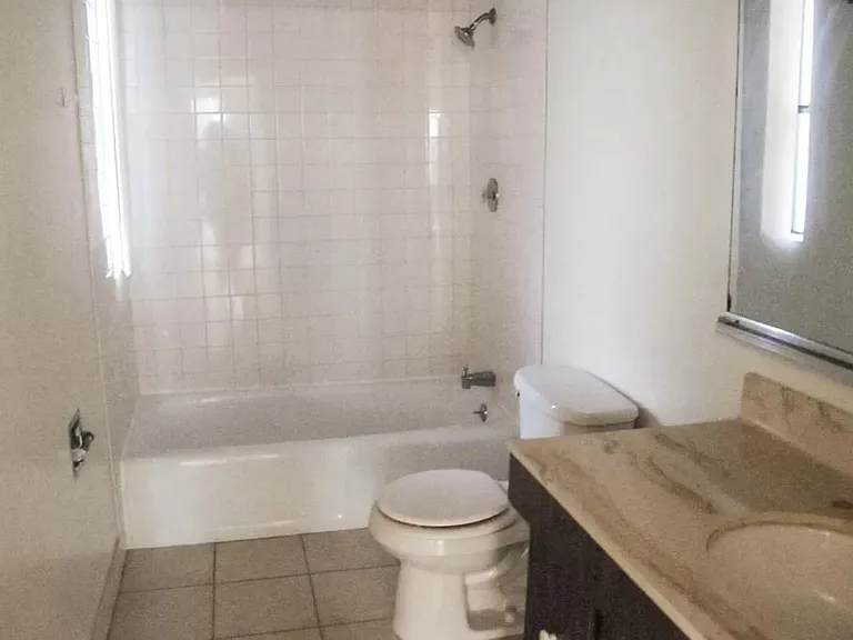 46G Shrewsbury Green Dr #46-G — Photo 12