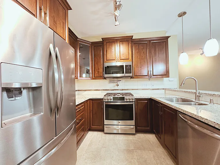 32445 Simon Ave #204 — Photo 4
