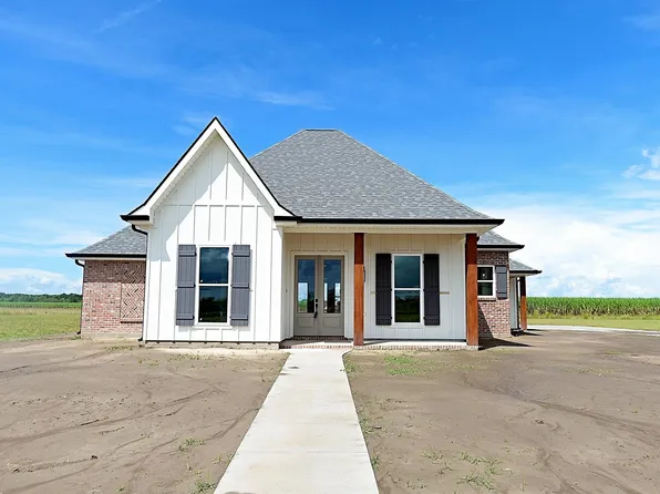 357 Morning Star Dr, Thibodaux, LA 70301
