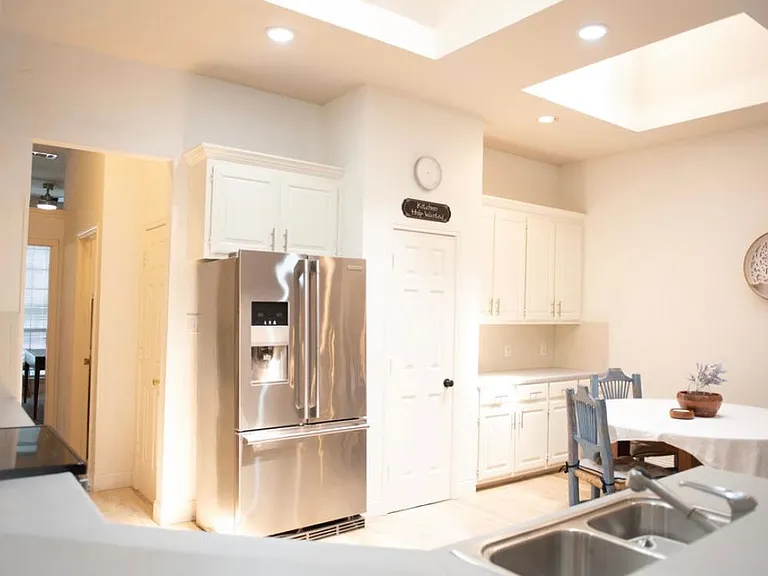 2421 Bonham Trl — Photo 11