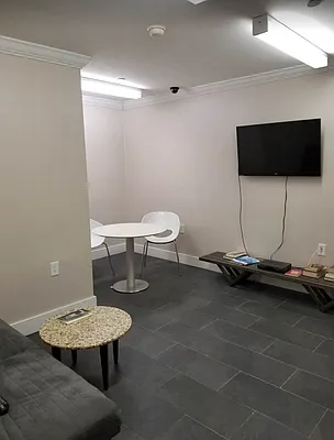 Rented by New York Residence | media 47