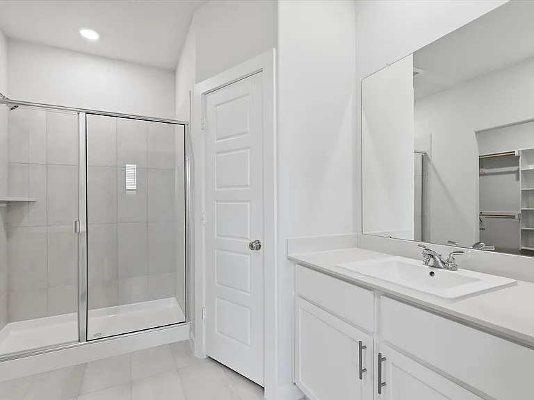 508 Green Grass Dr — Photo 18