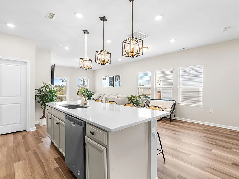 1613 Clayfire Dr — Photo 12