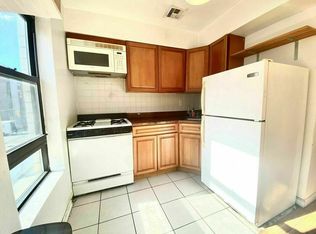 116 Leonard St #3A, Brooklyn, NY 11206