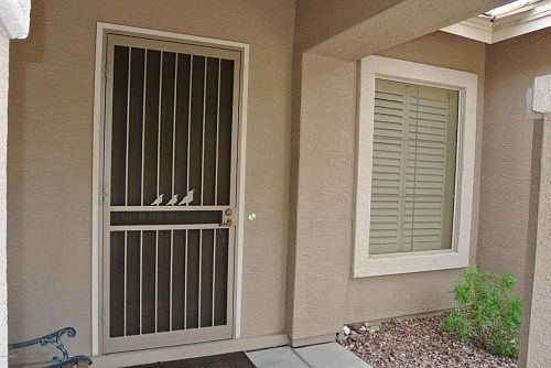 3rd image of 2923 W Eastman Dr