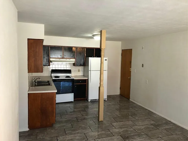 217 Anderson Ln #H — Photo 14