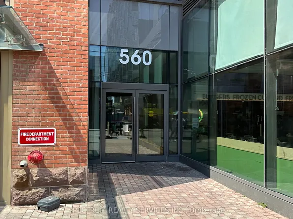 560 King St W #201, Toronto, ON M5V 0L5