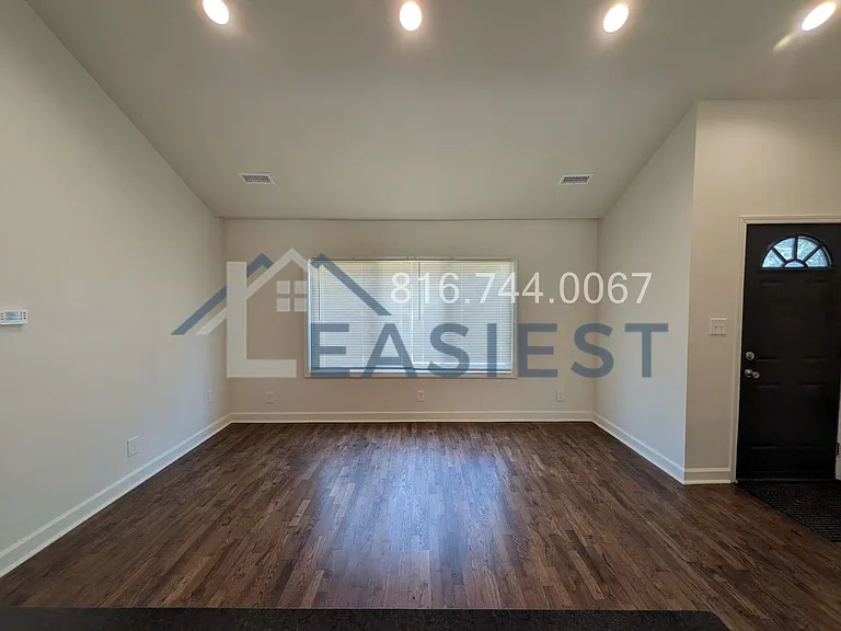 2917 W 45th Ave — Photo 4