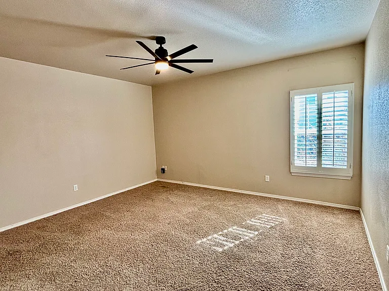 5810 Redstone Mesa Ct — Photo 12
