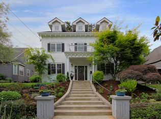 4254 NE Hazelfern Pl, Portland, OR 97213
