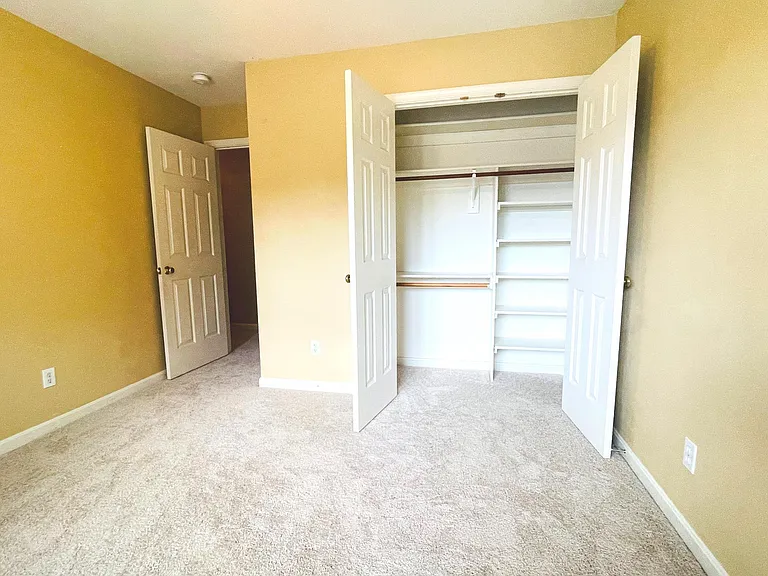 9 Scarlet Oak Cir — Photo 11