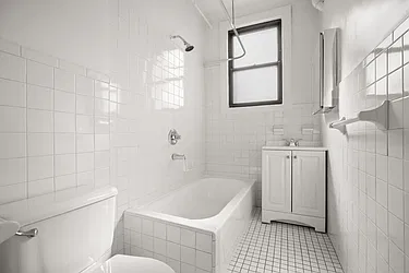 Rented by Cooper & Cooper Real Estate