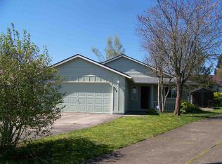 404 Dawn Ct, Independence, OR 97351