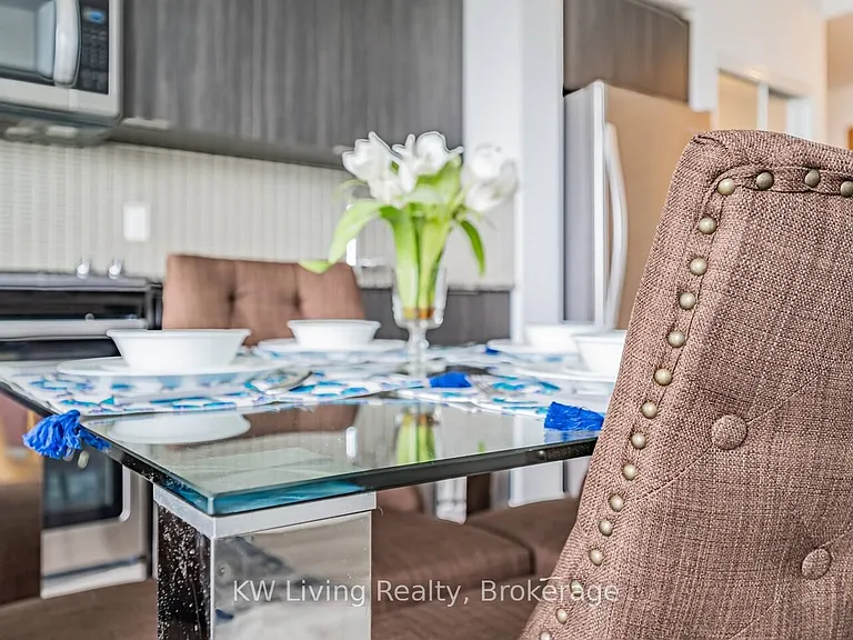 108 Peter St #1116 — Photo 3