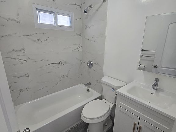 3rd image of 83 Marcy Ave #1AA