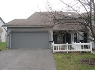 465 Summerhaven Dr N, East Syracuse, NY 13057