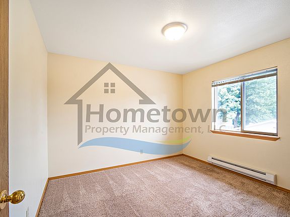 3rd image of 3520H N 15th St #4