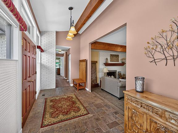 5th image of 3078 Ebenezer Rd