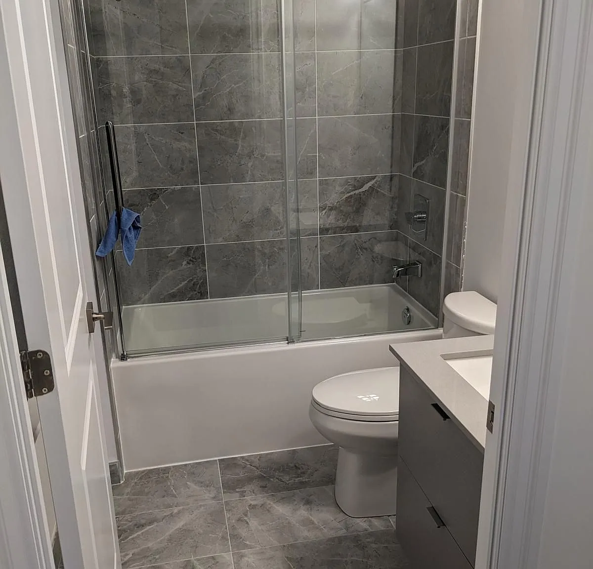 2 bed, $2,750 — Photo 4