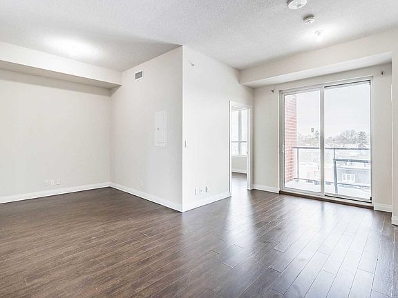5th image of 22 E Haven Dr #638