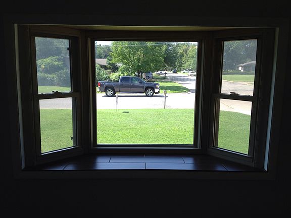 4th image of 1109 W Edgewood Dr