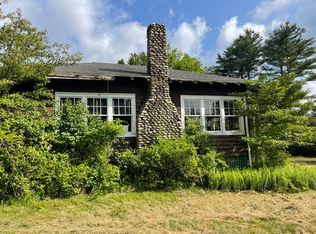 349 Old Fall River Rd, Dartmouth, MA 02747