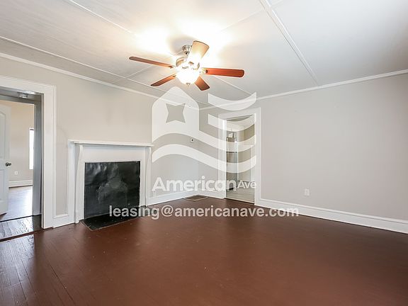 9471_004_living_room_14027915.jpg