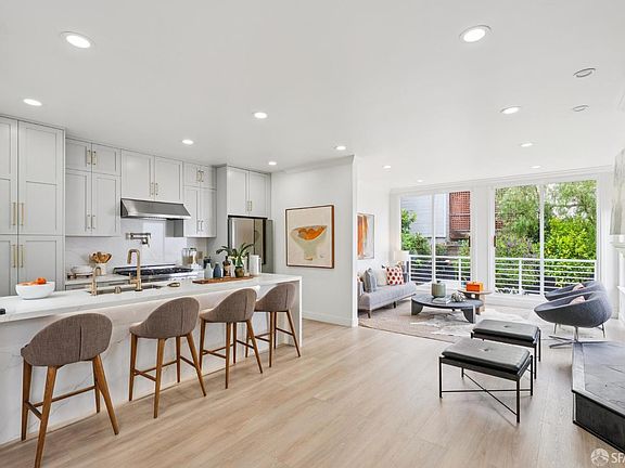 4th image of 4738 25th St