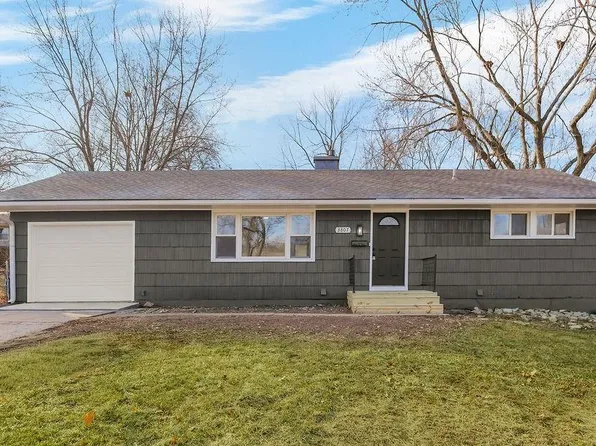 3807 E 106th Ter, Kansas City, MO 64137