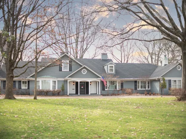 2103 Harrisburg Rd, Jonesboro, AR 72401