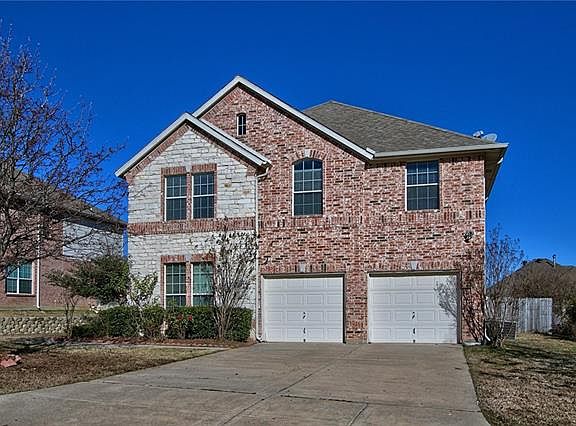 2nd image of 941 Park Forest Dr