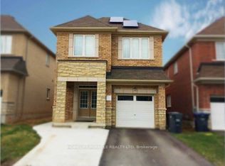 26 Red Ash Ct, Brampton, ON L6X 3B8