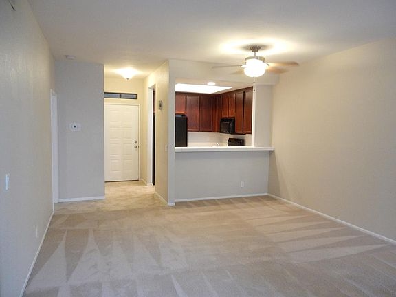 4th image of 2232 River Run Dr Unit 200
