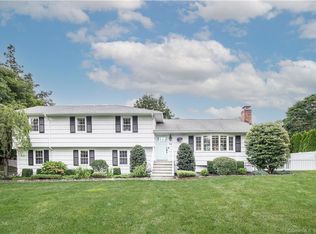 44 Lota Dr, Fairfield, CT 06825