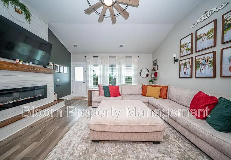 5008 Cedar Brush Ct — Photo 17