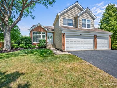 3995 Spring Lake Ct, Lake In The Hills, IL, 60156