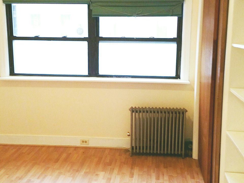 1st image of 3177 44th St #1L
