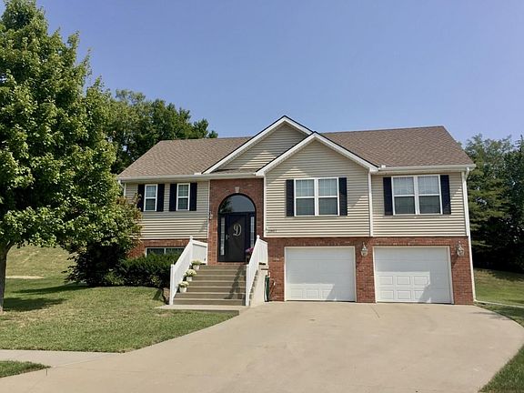 2807 Meadow Ridge Dr