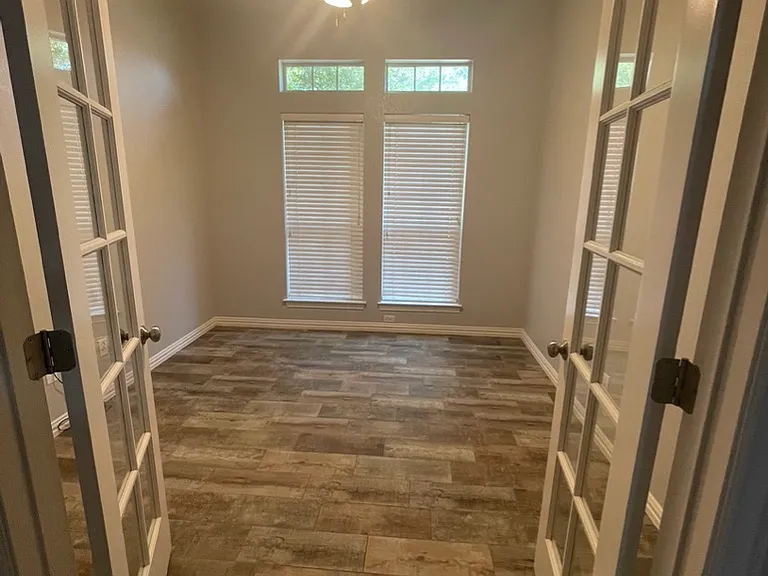 119 Clyde Dr — Photo 8