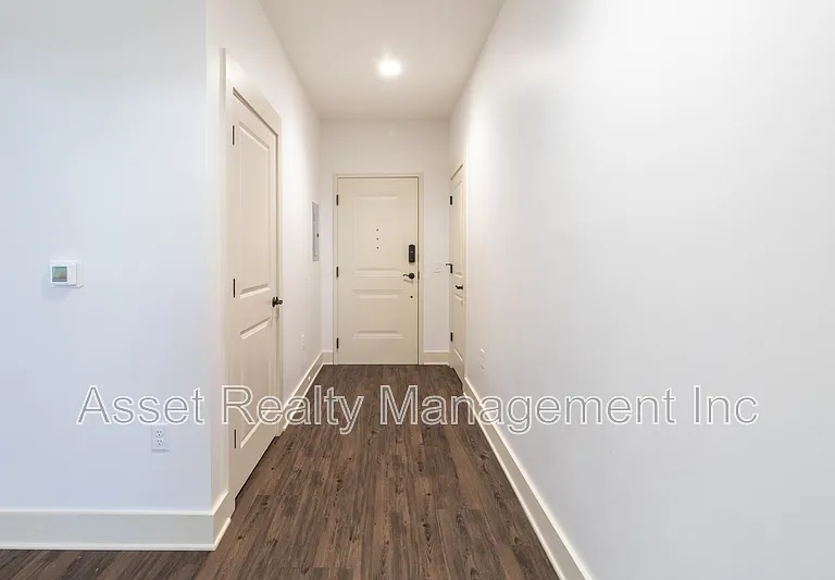 1120 Franck St #206 — Photo 13