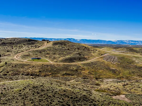 641 Decker Rd, Sheridan, WY 82801