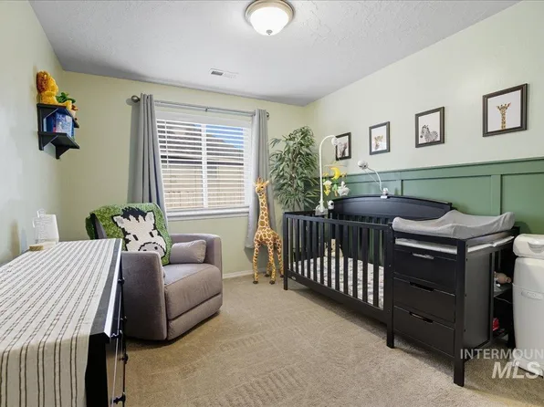 4813 Great Falls Ave, Caldwell, ID 83607