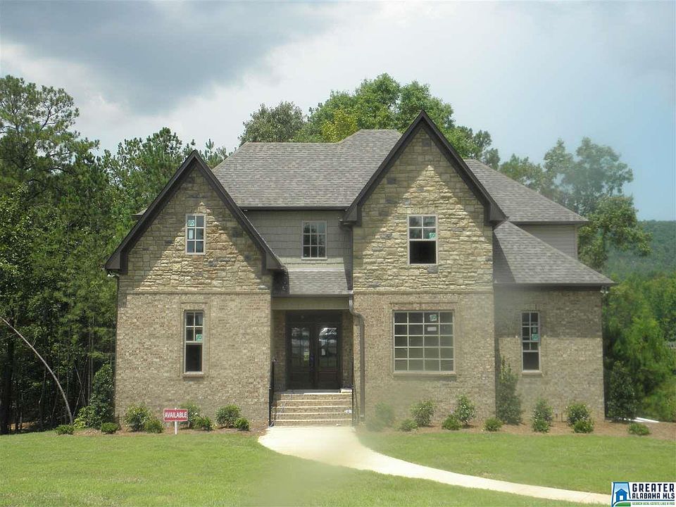 1st image of 296 Grey Oaks Dr