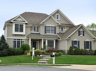 13775 Henry Pond Ct, Chantilly, VA 20151