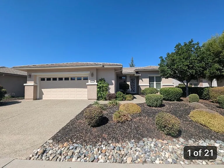 884 Wagon Wheel Ln — Photo 10