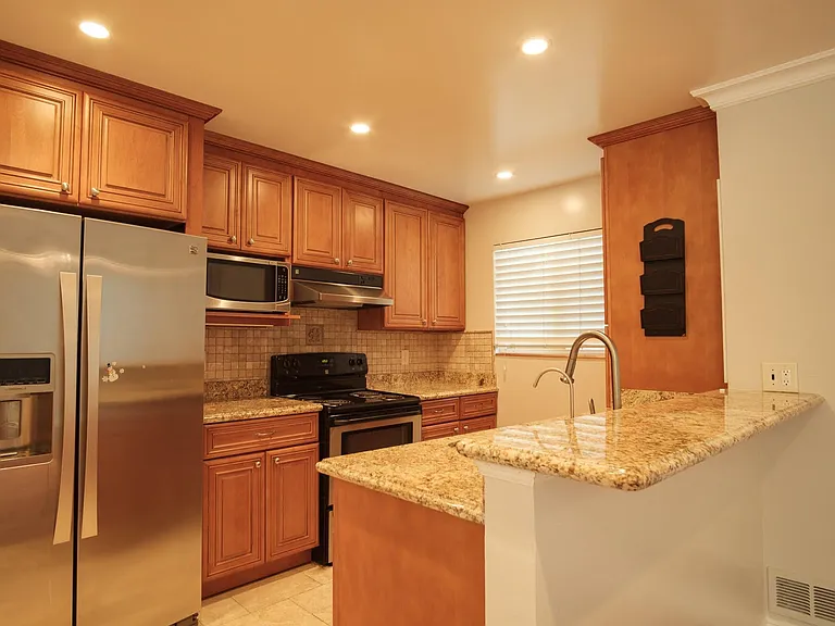 3321 Cannongate Ct — Photo 3