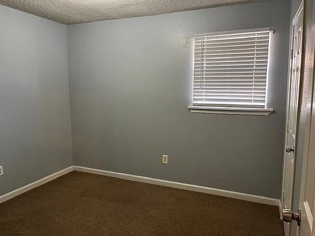 14724 Emory Rd — Photo 7