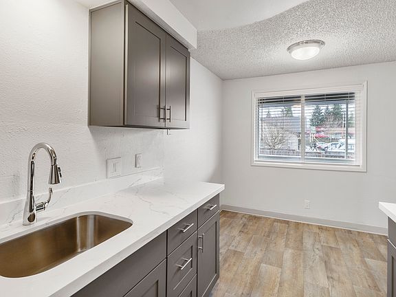 5th image of 1016 NE 86th St #16