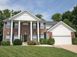 314 Copper Crest Ct, Saint Charles, MO